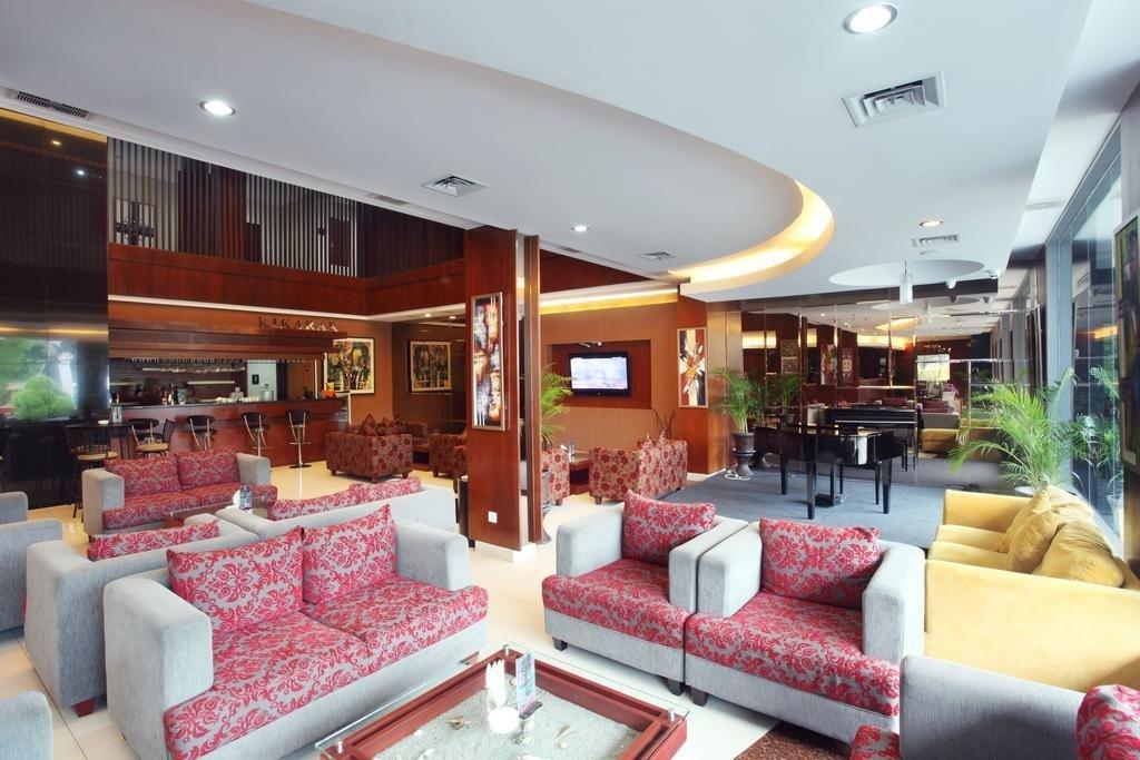 Grand Hatika Hotel Tanjung Pandan Exterior foto