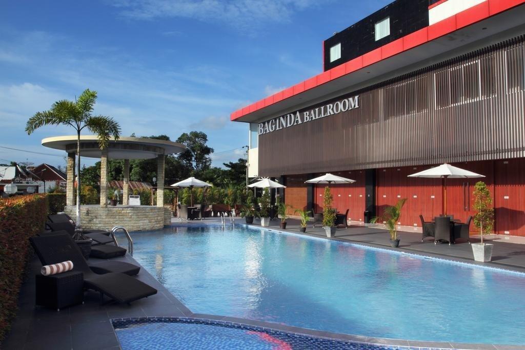 Grand Hatika Hotel Tanjung Pandan Exterior foto